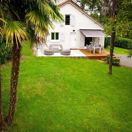 Casa de Férias Jolie Petite Maison - Entre Mer, Montagne, Espagne